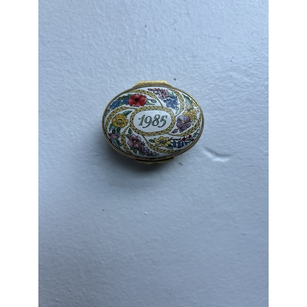 Halcyon Days English Enamels 1985 "Year to Remember" Trinket Box